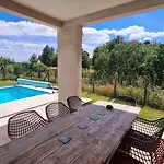 Maison Maro
